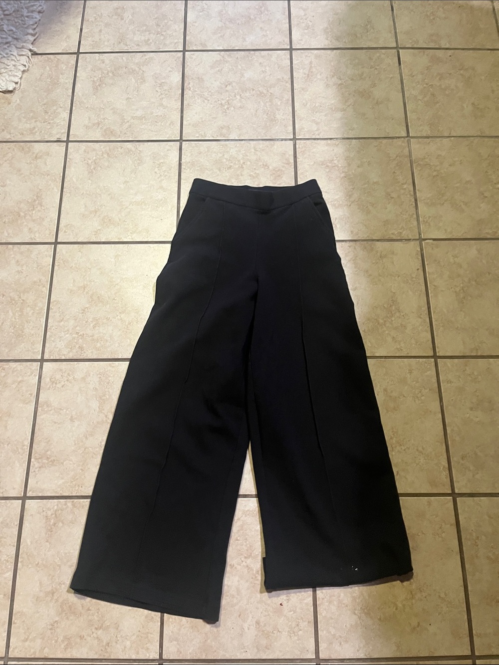 Lee Black Wide-Leg Pull-On Pants